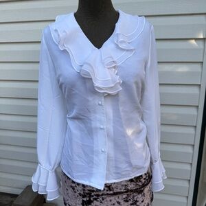 Romantic 80s Vintage White Ruffle Collar Blouse